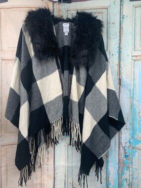 J. Crew Black & White Buffalo Plaid Poncho With Faux Fur Collar & Fringe Trim